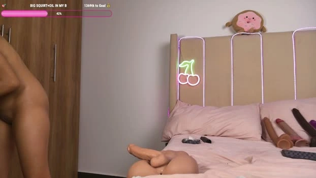ginacali 06-08-2026 sucktits deep Naked Wet Recording