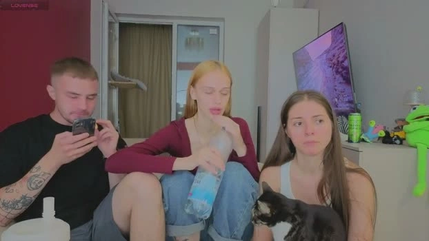 ihavepaws33 12-08-2026 lick amateur fingering tits Recording