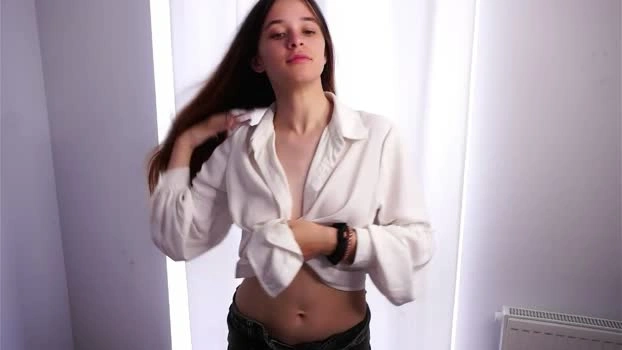 luanatenn 17-08-2026 toy yummy Topless Nude Recording