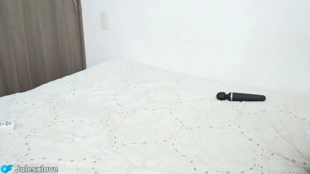 julesxdann 18-08-2026 kink bigass sexyfeet bigcock Recording