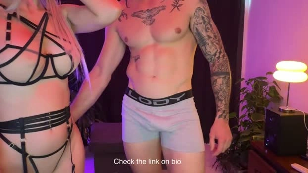 abrilysanti 19-08-2026 Wet squirt XXX Show Recording