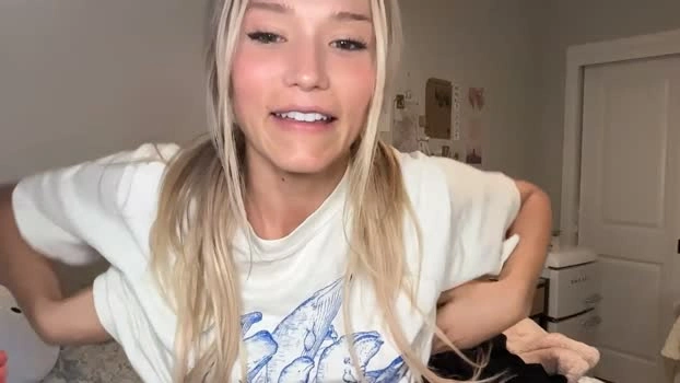 xoxoamberr 27-08-2026 Pretty hardcore fuckpussy lickpussy Recording