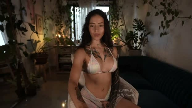 effylowell_ 28-08-2026 play Wet jerkoff fuckass Recording