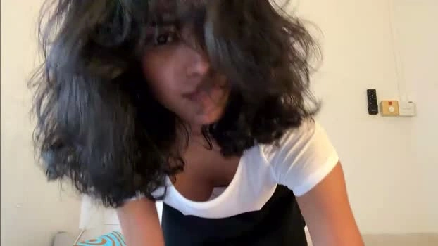 mriea_ 07-09-2026 tits nasty fingering moan Recording