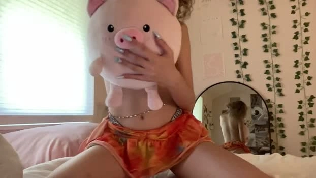 luvvlea 11-09-2026 blowjob spank moan tits Recording